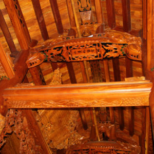 Nhà Gỗ Mít 3 Gian - Kẻ Truyền